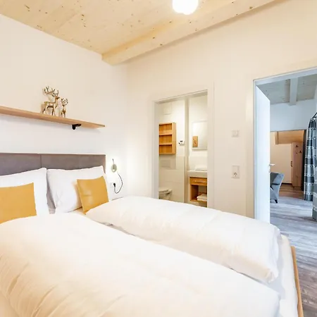 Apartment Falken 8 *